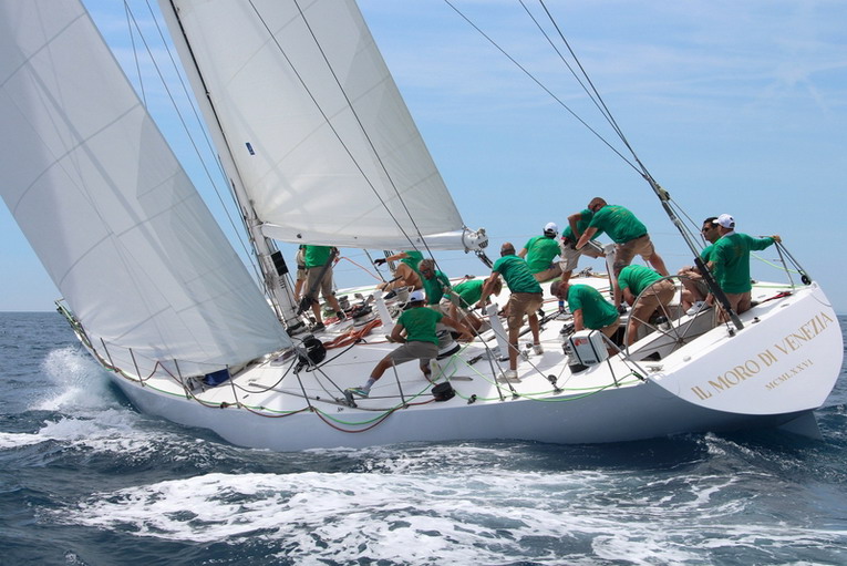 Laveno Mombello, torna “Tra Legno e Acqua”: il convegno nazionale sulle imbarcazioni storiche e la marineria tradizionale